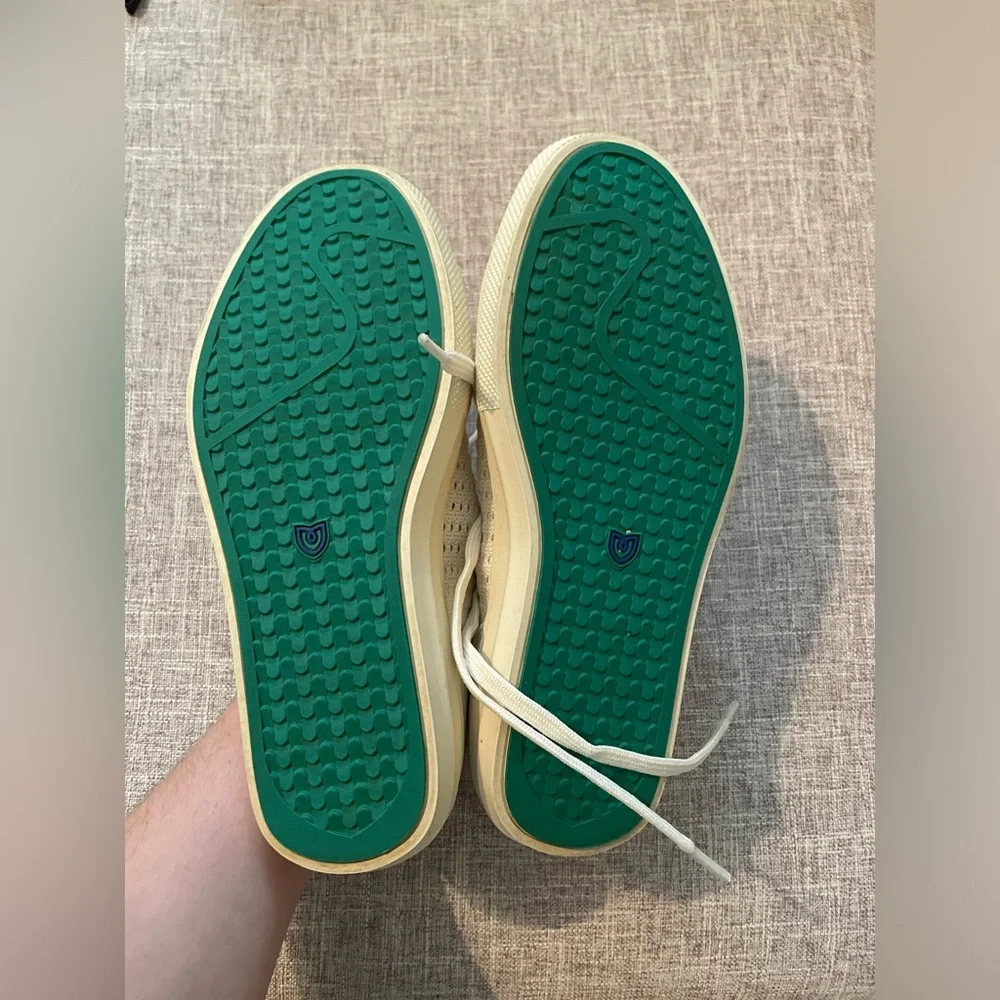 Rothy’s RS02 Sneaker - Courtside White with green accents - Picture 4 of 7